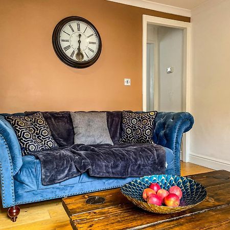 Victorian Refuge-City Centre-3Bedroom House Canterbury Bagian luar foto