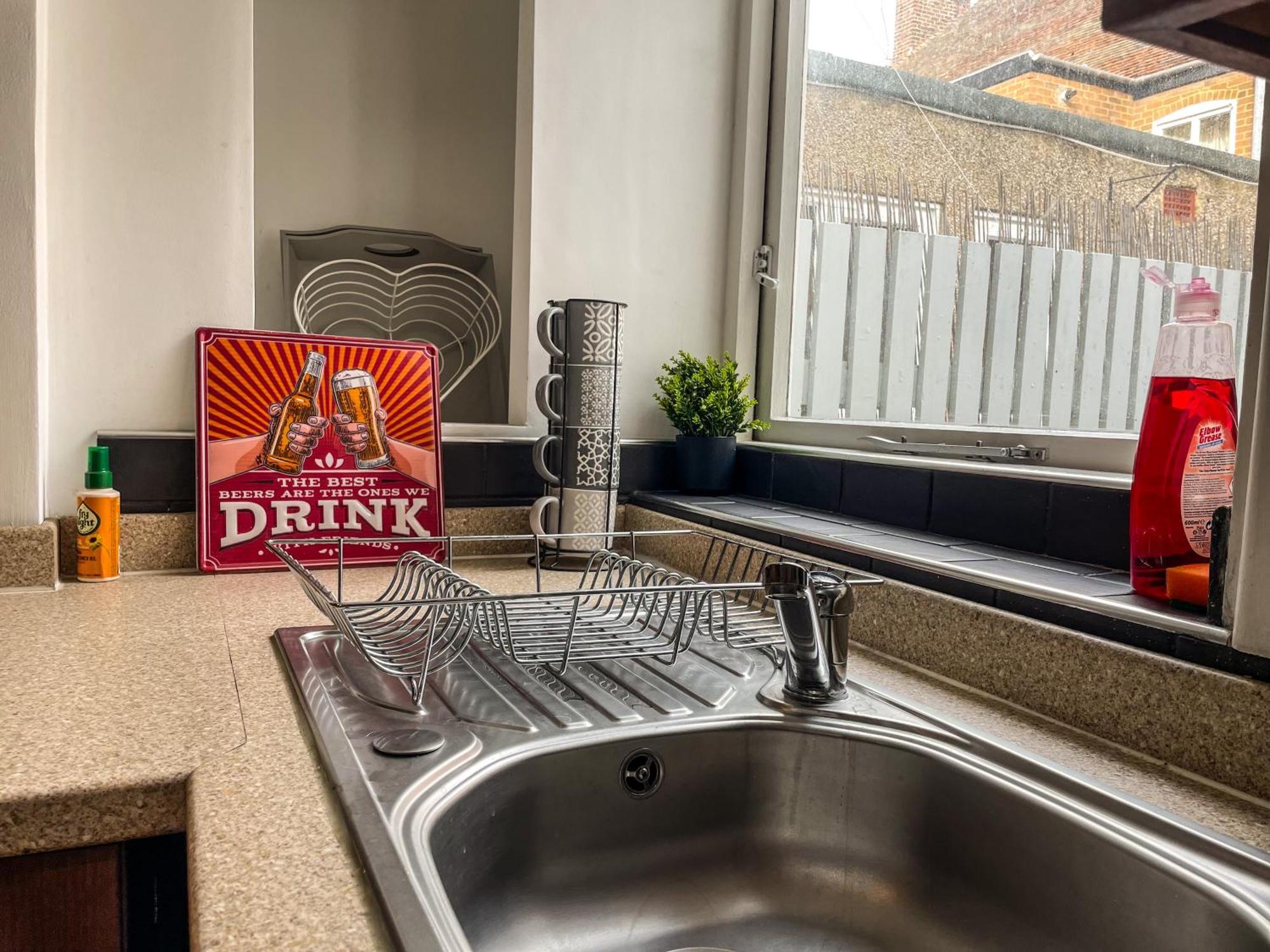 Victorian Refuge-City Centre-3Bedroom House Canterbury Bagian luar foto